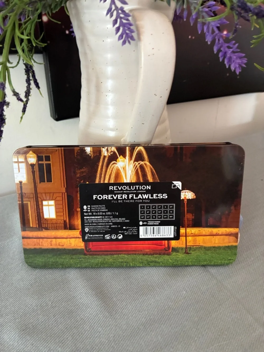Revolution Friends Eyeshadow Palette